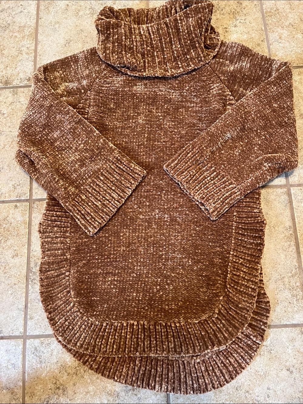 Anthropologie Moth Belinda Chenille Tunic Sweater Size Small Camel/Chocolate